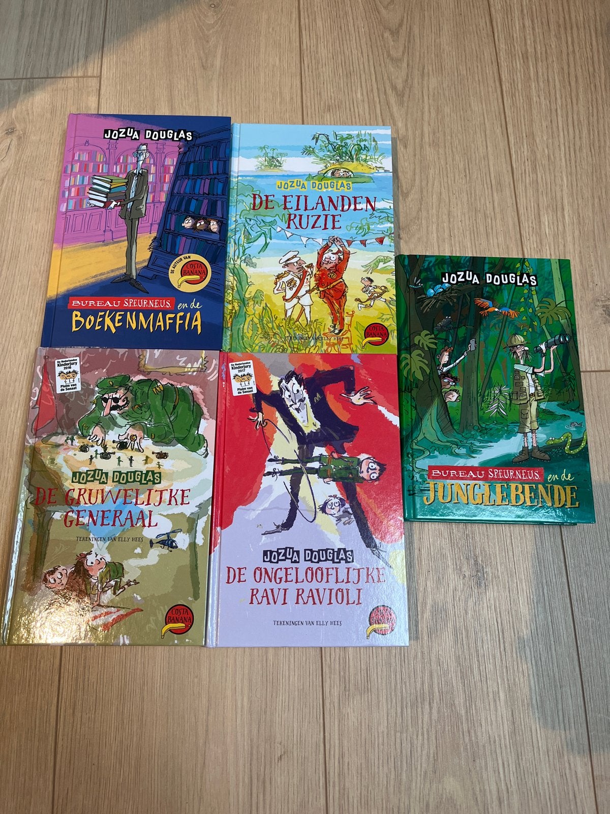 Jozua Douglas - set van boeken.., Ophalen, Zo goed als nieuw, Fictie