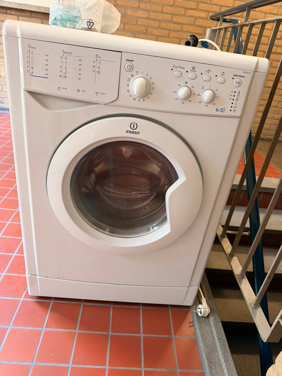 Indesit wasmachine te koop perdecte staat, Ophalen, Zo goed als nieuw, 1200 tot 1600 toeren, 85 tot 90 cm