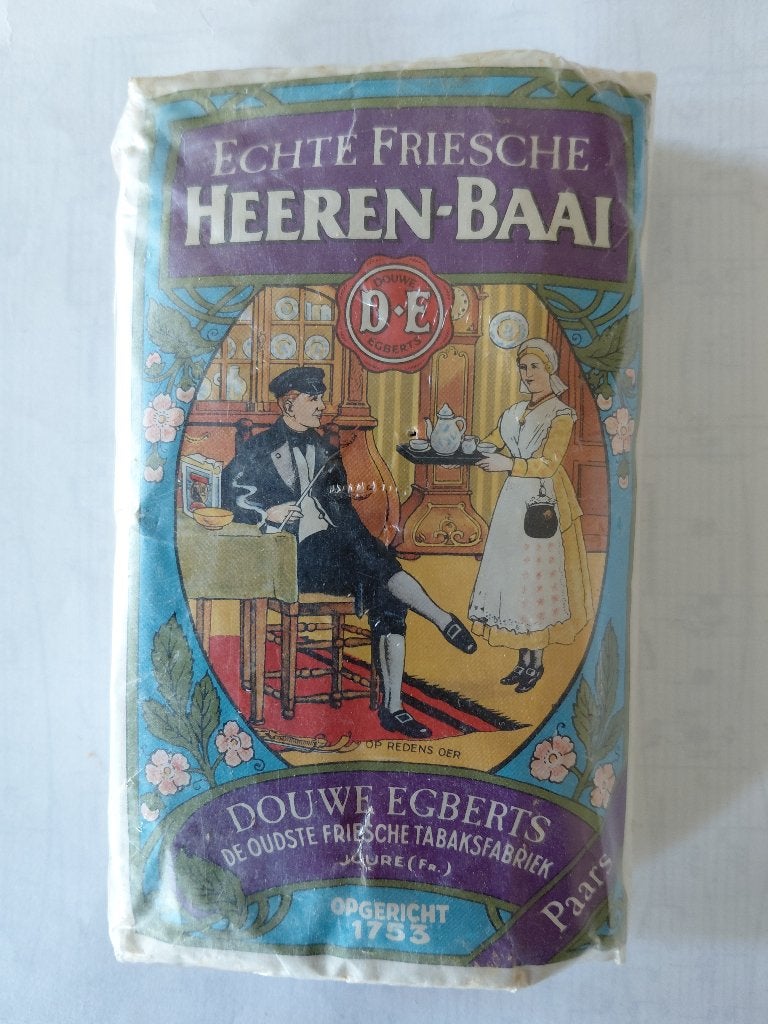 Authentiek Pakje Douwe Egberts "Echte Friesche Heeren-Baai", Verzamelen, Rookartikelen, Aanstekers en Luciferdoosjes, Zo goed als nieuw