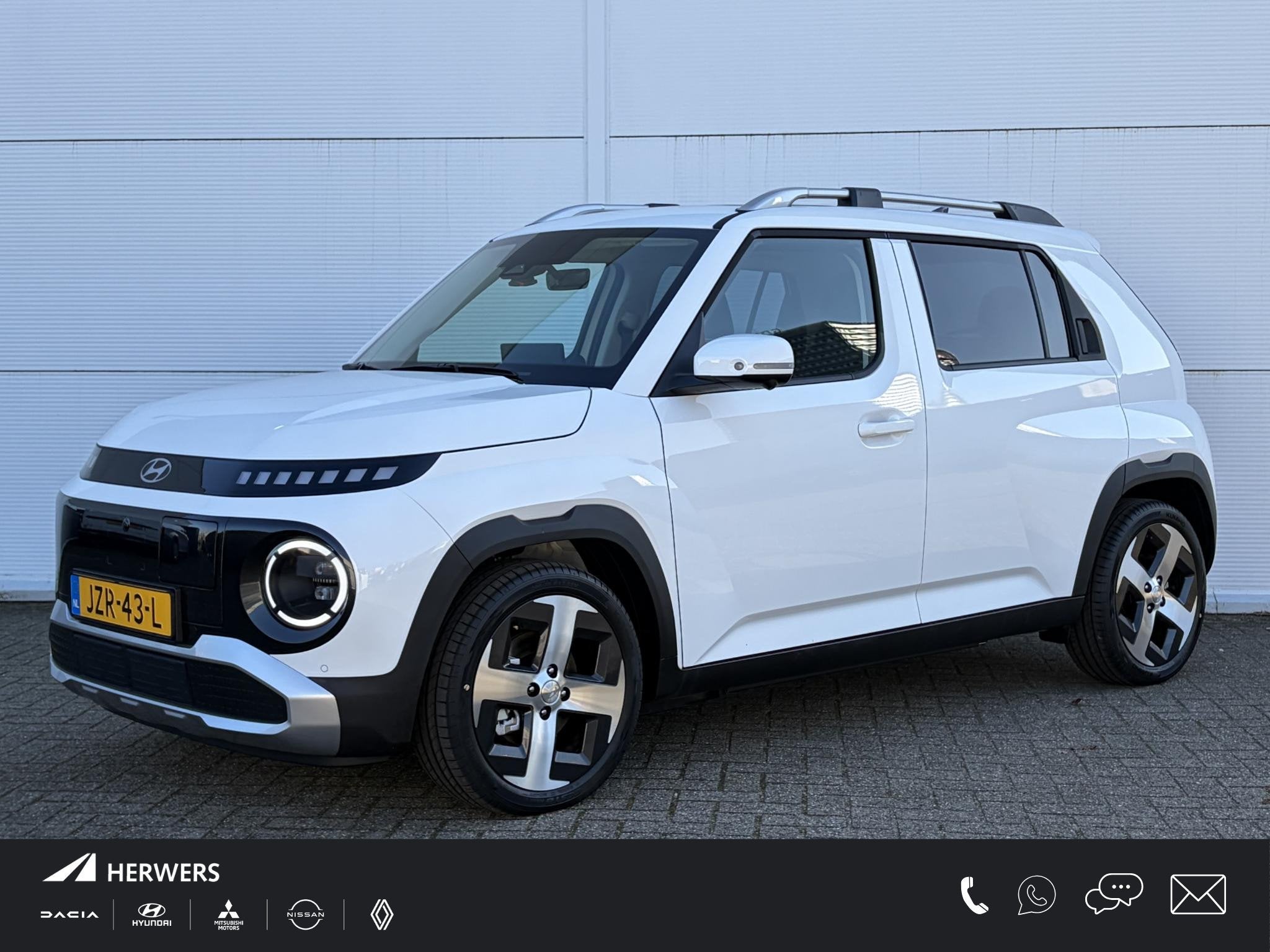 Hyundai INSTER Evolve Sky 49 kWh /Winter & Tech Pack /Apple, 1328 kg, Stof, Automatische klimaatregeling, 116 pk