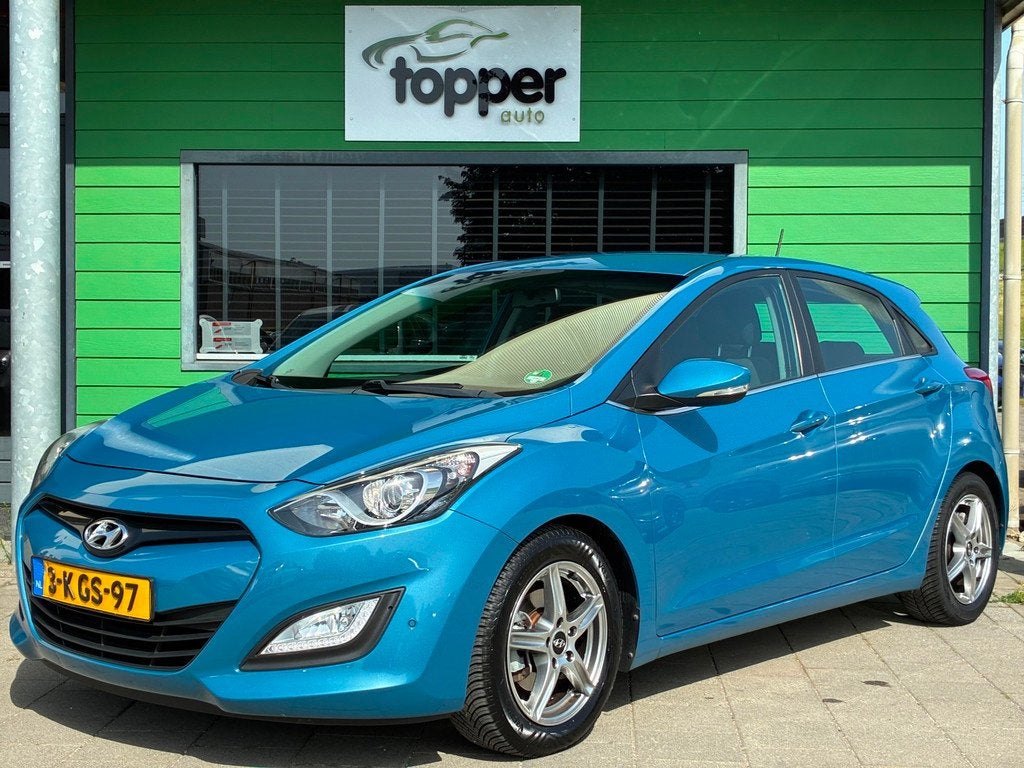 Hyundai I30 1.6 GDI i-Vision|2e Eigenaar|Navigatie|Camera|Cr, Auto's, Hyundai, Voorwielaandrijving, Euro 5, 135 pk, Gebruikt