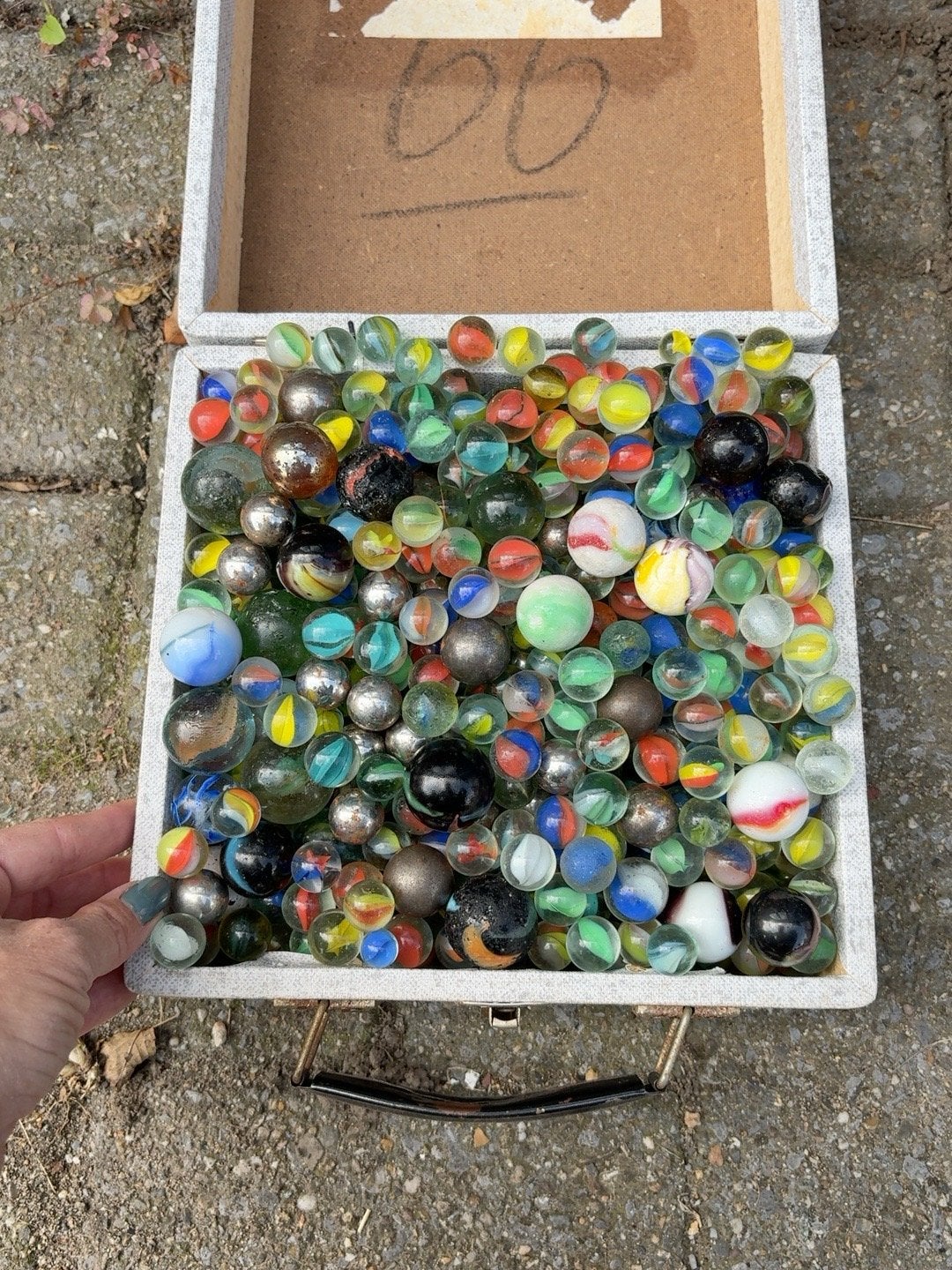 Grote partij vintage knikkers met bonken en metalen knikkers, Ophalen, Gebruikt