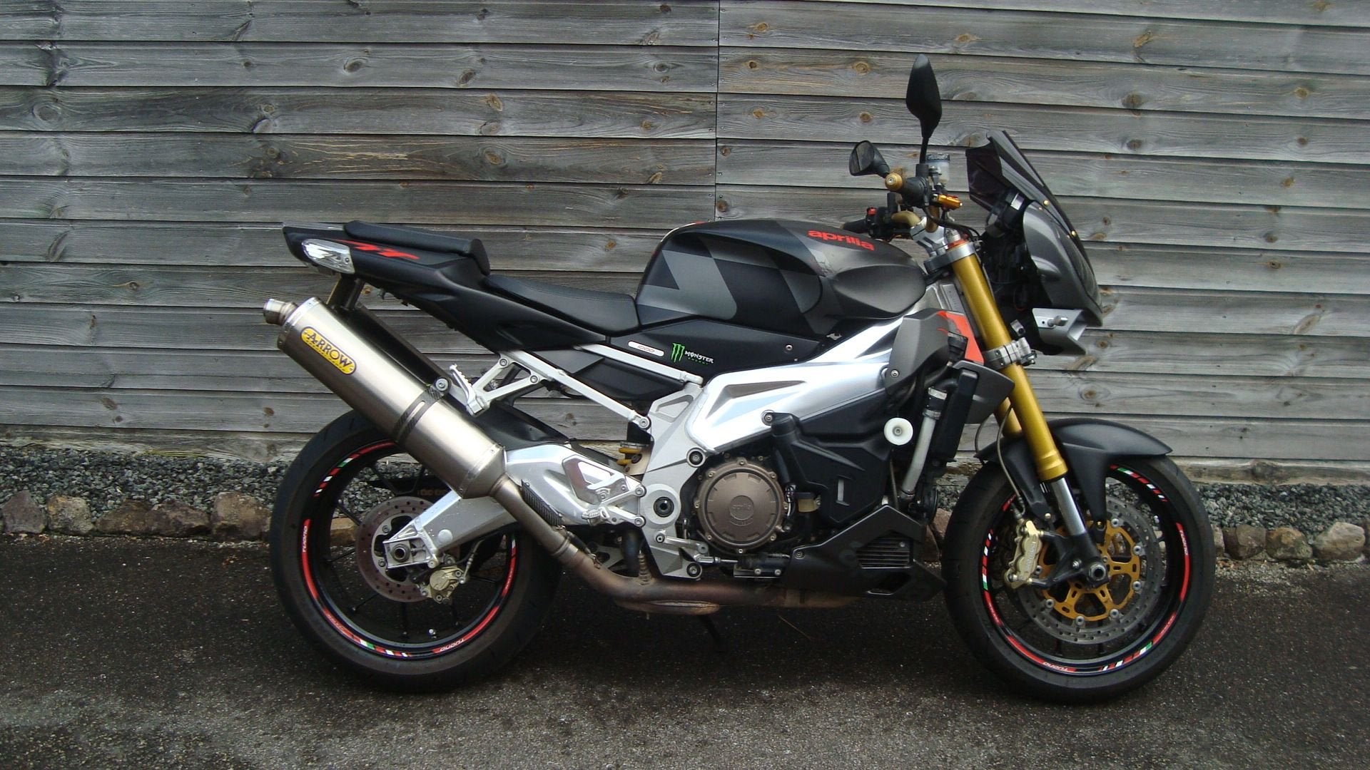 APRILIA TUONO 1000 R (bj 2007), 2 cilinders, Motorrijbewijs A, Onbekend, Particulier