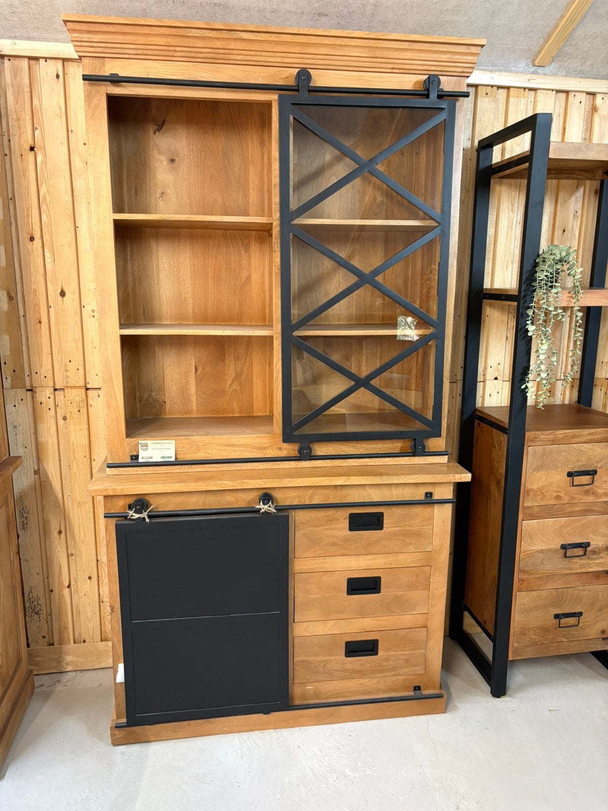 Buffetkast Denver 120  220 cm met schuifdeuren – €550, 200 cm of meer, Nieuw, Ophalen of Verzenden, Glas