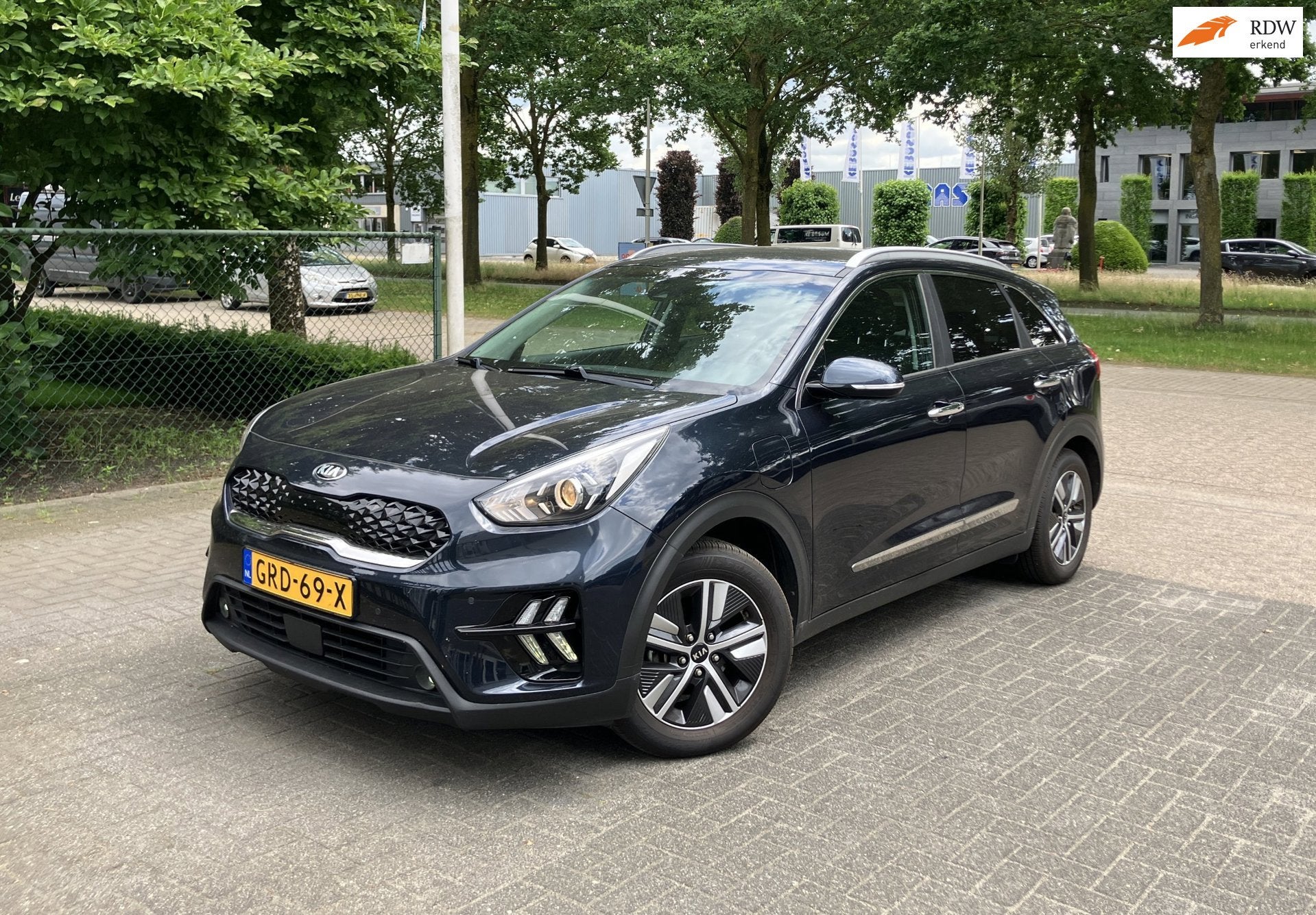Kia Niro 1.6 GDi PHEV DynamicLine Navi Camera Carplay Stoelv, Gebruikt, Euro 6, Blauw, Leder en Stof