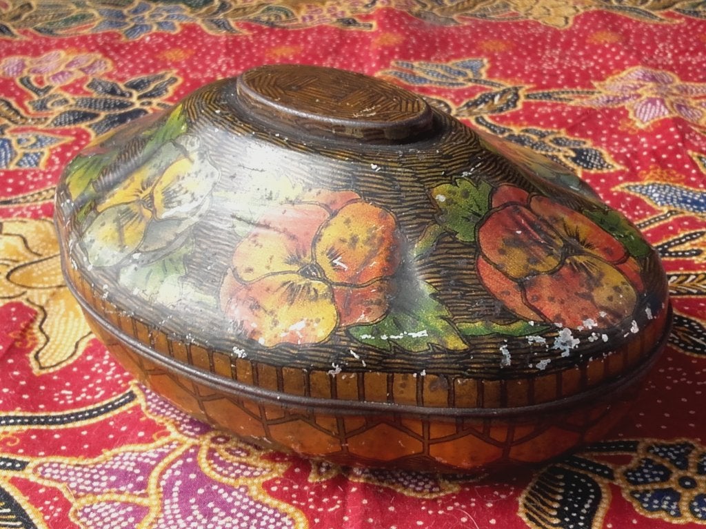 Oud snoepblik uit Engeland van Rown Tree York 17,2 cm. 1930., Ophalen of Verzenden