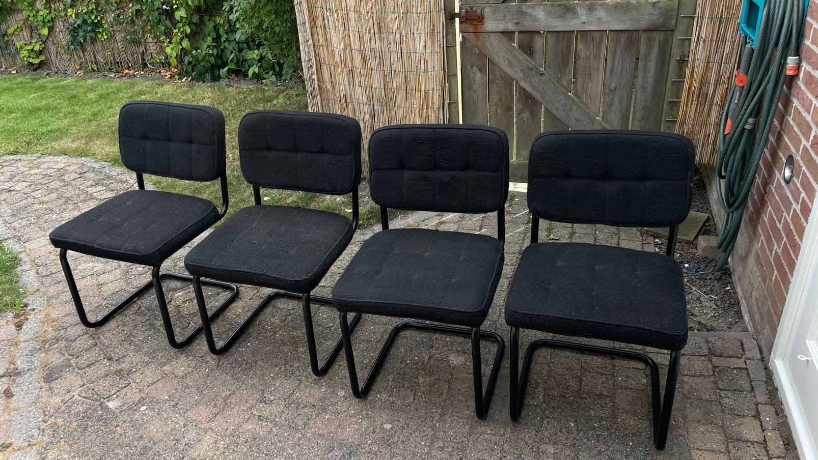 4 Kick eetkamerstoelen. Zuiver look a like, Huis en Inrichting, Ophalen, Gebruikt, Zwart, Vier