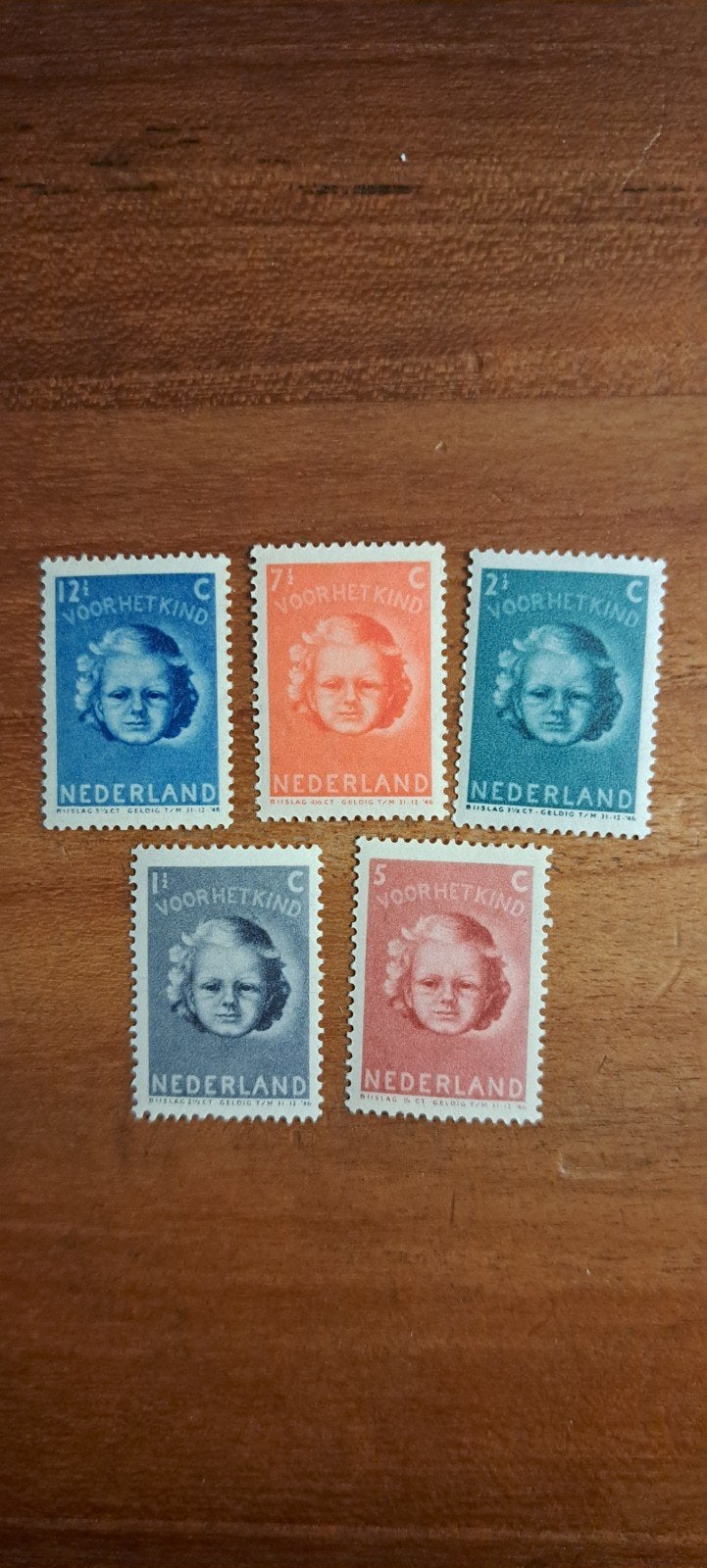 Serie kinderzegels postfris. 1945 ., Ophalen of Verzenden
