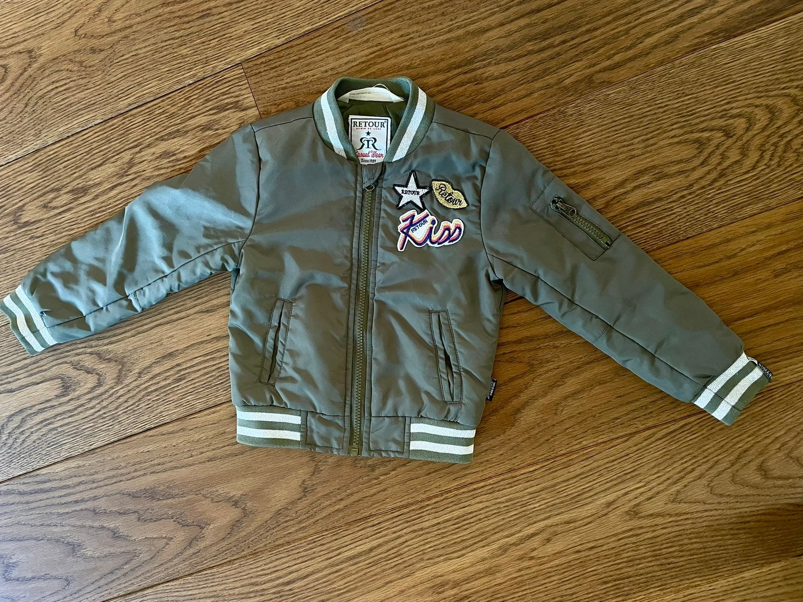 Bomberjack meisje RETOUR M. 98-104 zgan, Ophalen of Verzenden, Zo goed als nieuw, Meisje, Jas