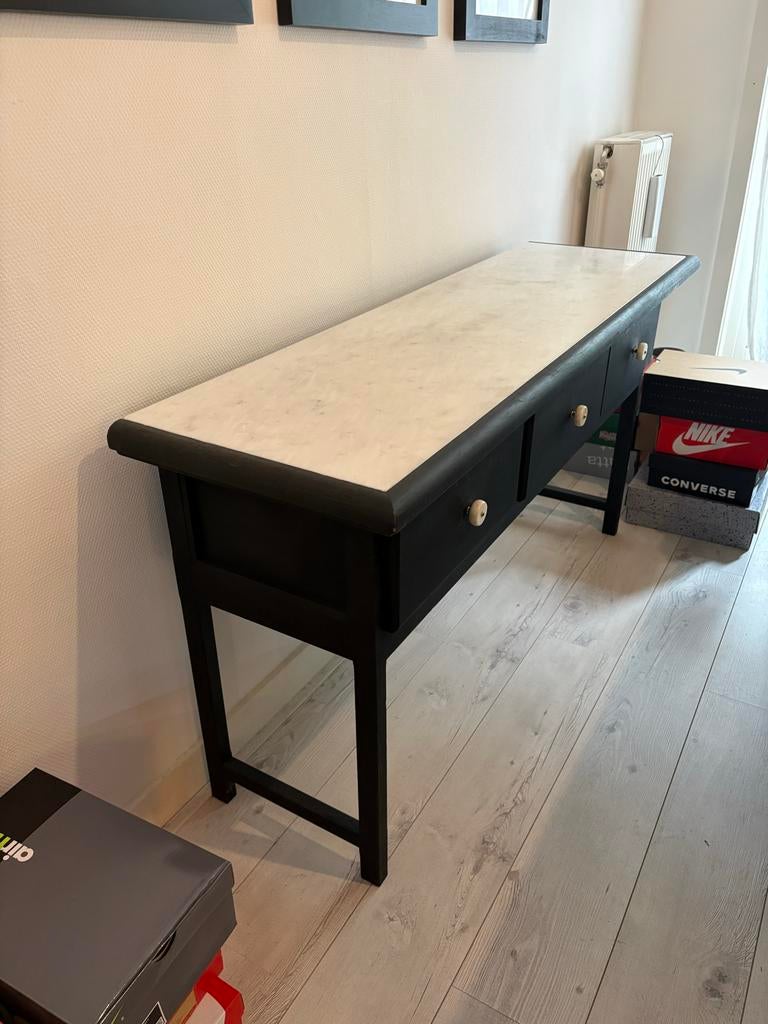 Zwart dressoir met marmeren blad en lades, Ophalen, 100 tot 150 cm, Eikenhout, Zo goed als nieuw