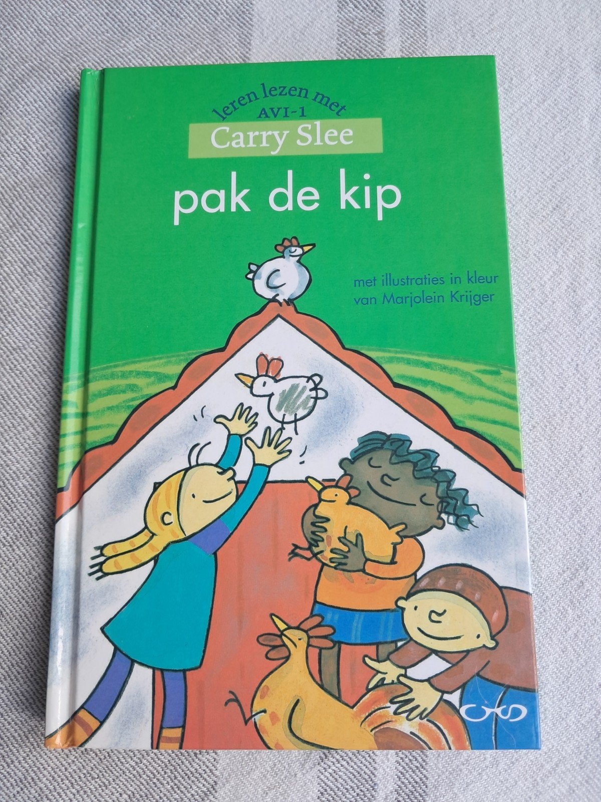 Pak de kip - Leren lezen met Carry Slee AVI-1, Ophalen of Verzenden, Zo goed als nieuw