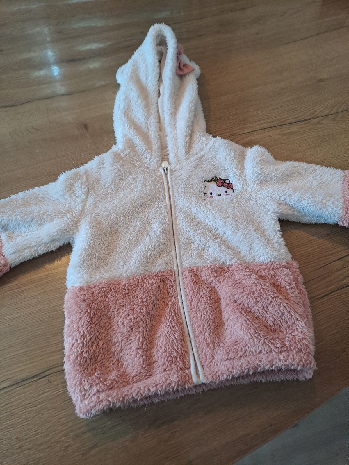 Hello Kitty fleecejas maat 122, Gebruikt, Meisje, Ophalen of Verzenden, Hello Kitty
