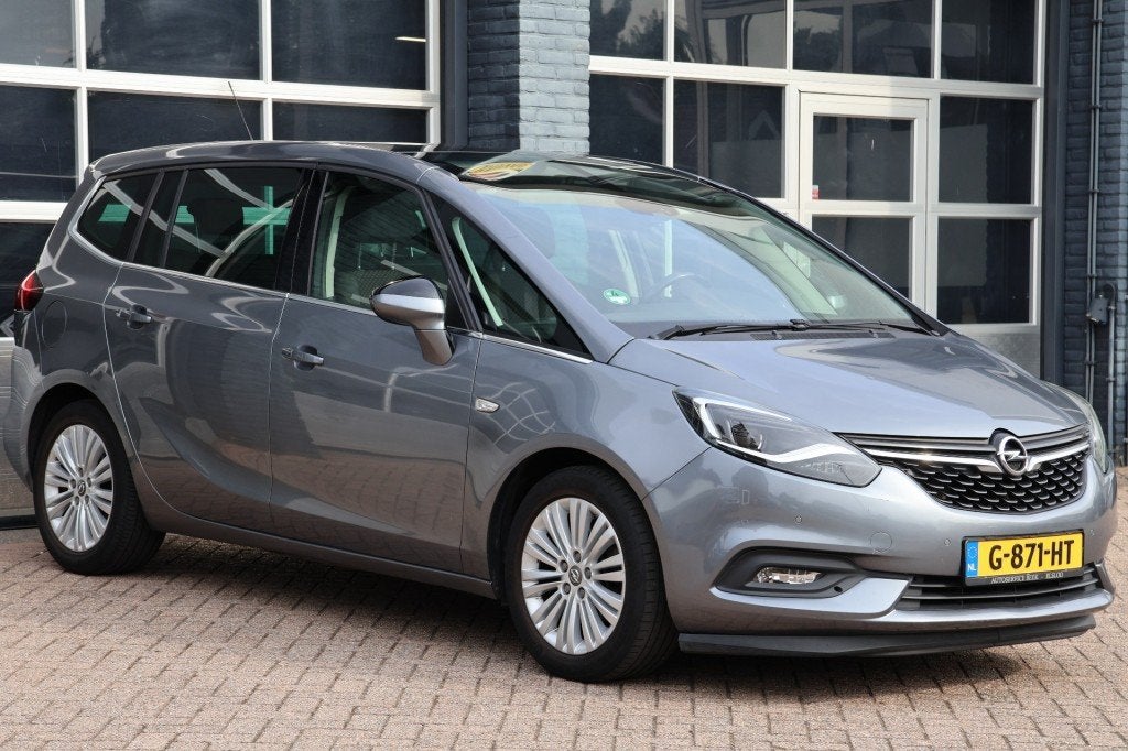 Opel ZAFIRA TOURER 1.4 T Zafira 7 zitter, panoramadak, camer, Auto's, Gebruikt, 4 cilinders, 7 stoelen, 1364 cc