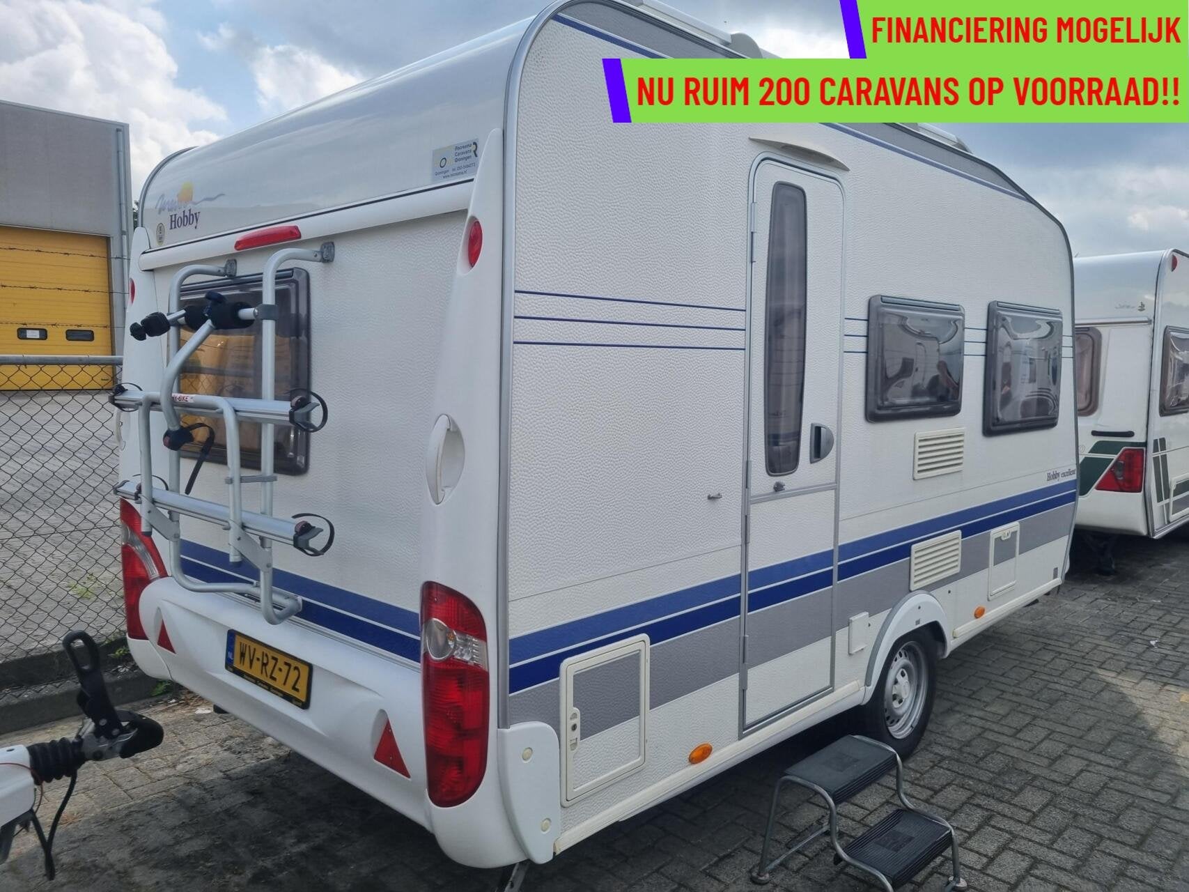 Hobby excellent 400 sf VOORTENT + LUIFEL + DWARSBED, Hobby, 750 - 1000 kg, 5 tot 6 meter, Tot en met 4