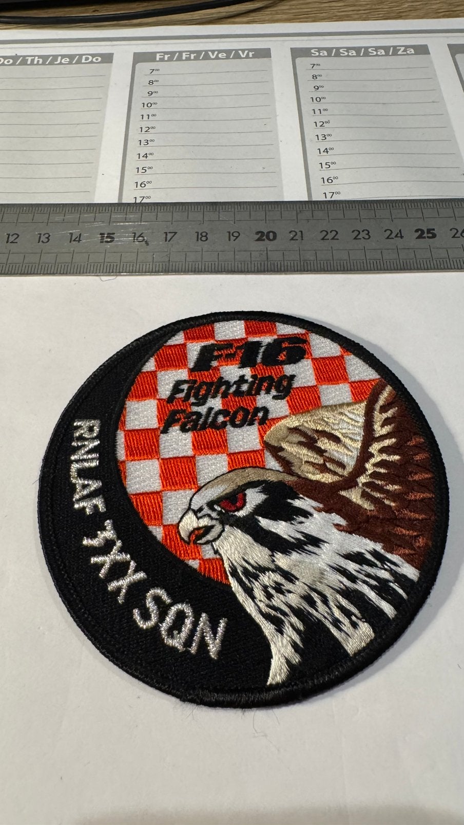 Patch f-16 swirl luchtmacht klu 3XX squadron 311 312 volkel, Ophalen of Verzenden, Zo goed als nieuw, Patch, Badge of Embleem