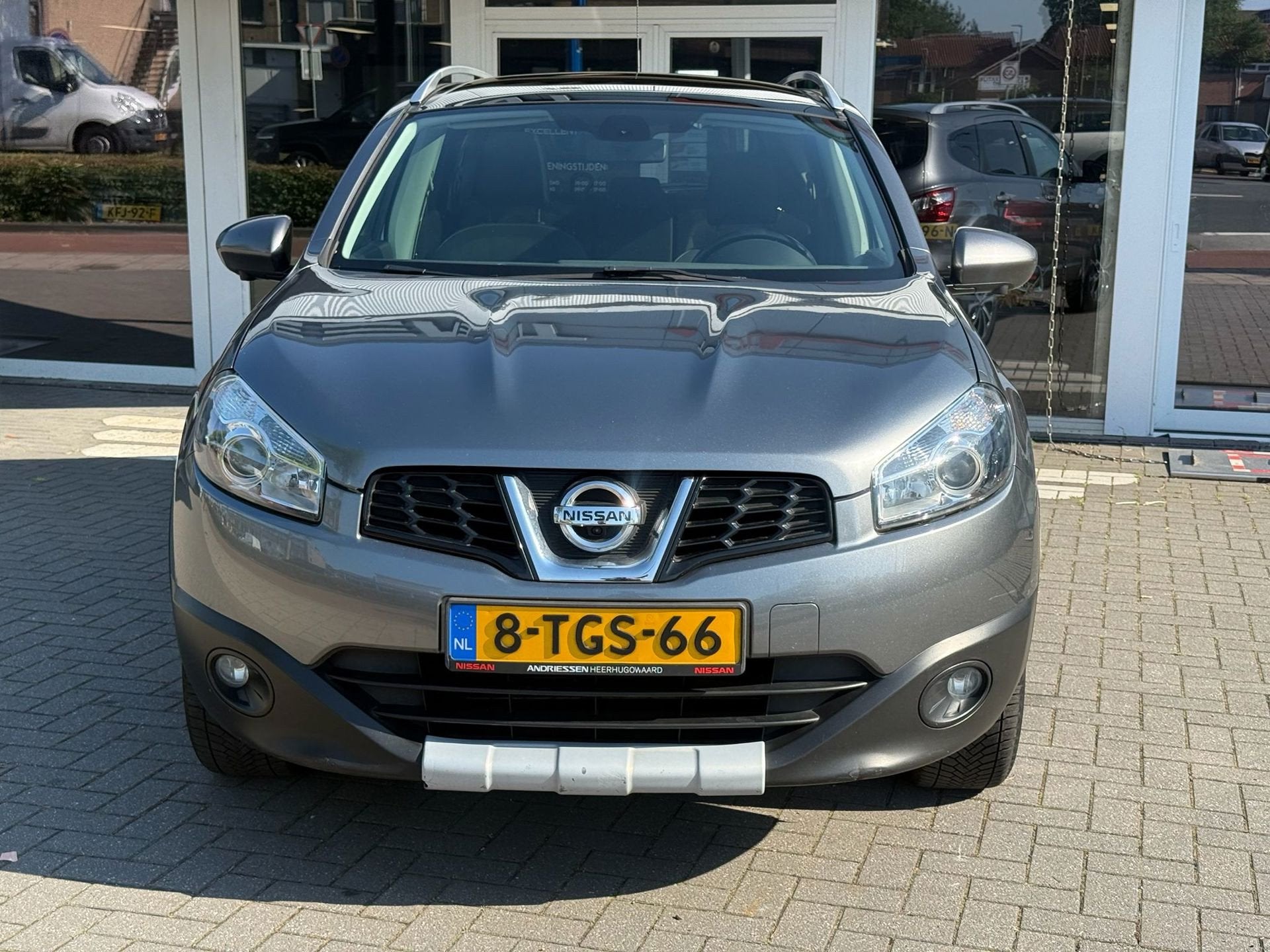 Nissan Qashqai +2 1.6 360 | Panoramadak | 7 P | Navigatie, Auto's, Voorwielaandrijving, Euro 5, Stof, Zwart