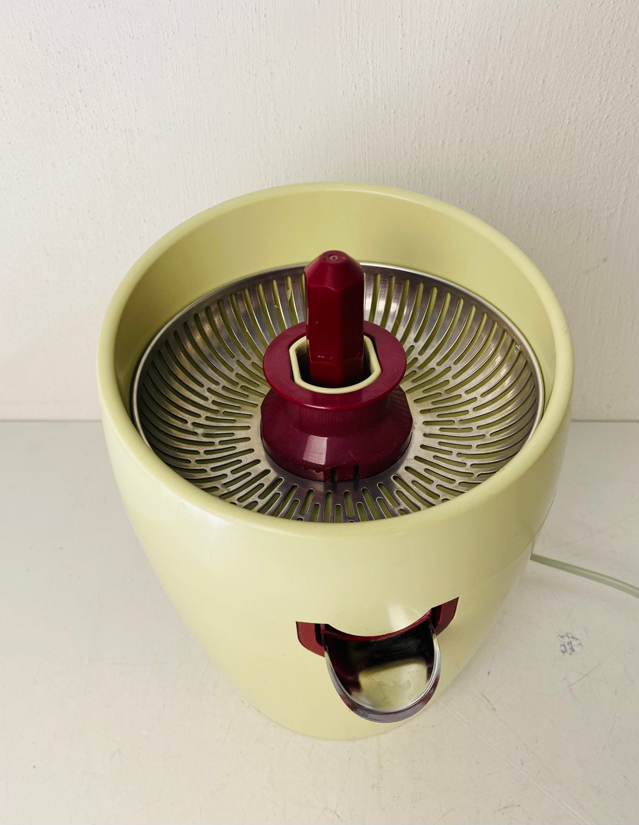 Alessi Philips citrus-pers , jaren 90, Elektrisch, Via Privata Alessi, 6, 28887 Omegna VB, Italië, Gebruikt, Citruspers