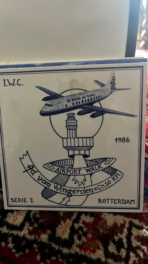 IWC. Rotterdam  airport walk, Ophalen of Verzenden