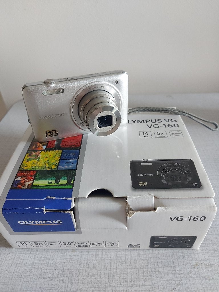 Olympus VG 160 Compact Camera 14 Megapixel als nieuw in doos, 14 Megapixel, Canon, Ophalen of Verzenden, Zo goed als nieuw