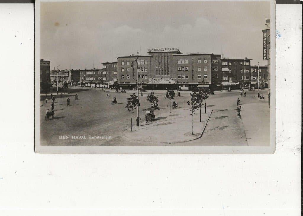 Den Haag Lorentzplein met Bioscoop Rembrandt Theater, Verzamelen, Ophalen of Verzenden, 1940 tot 1960, Ongelopen, Zuid-Holland