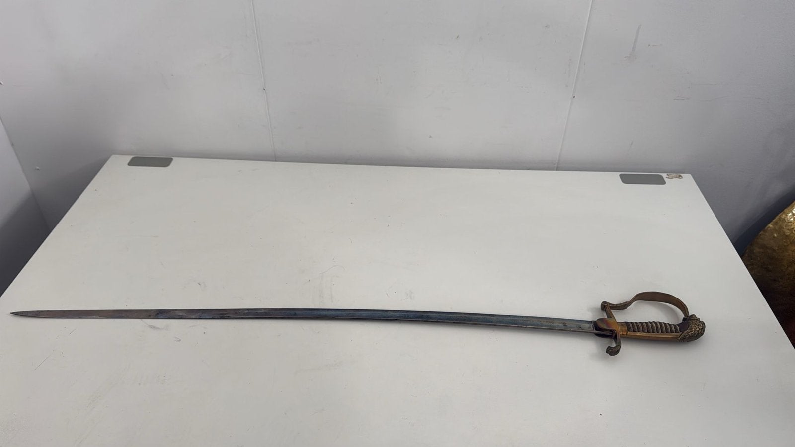 Antieke sabel met leeuwenkop - Zeldzaam verzamelobject, Zwaard of Sabel, Overige gebieden, ., Overige soorten