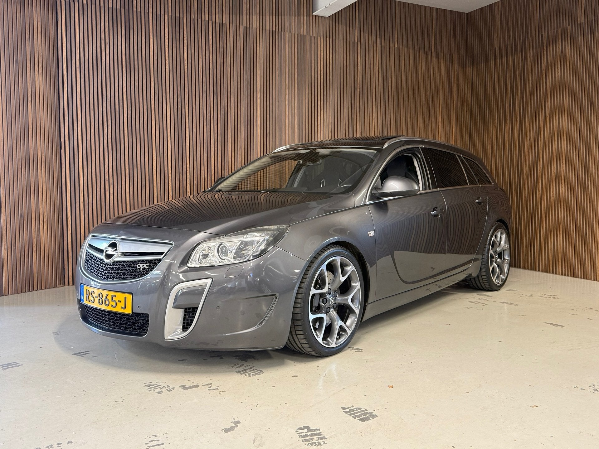 Opel Insignia Sports Tourer 2.8 T OPC 4x4 - 365PK Rica - Car, Auto's, Opel, Gebruikt, Met garantie (alle), Leder en Stof, Handgeschakeld