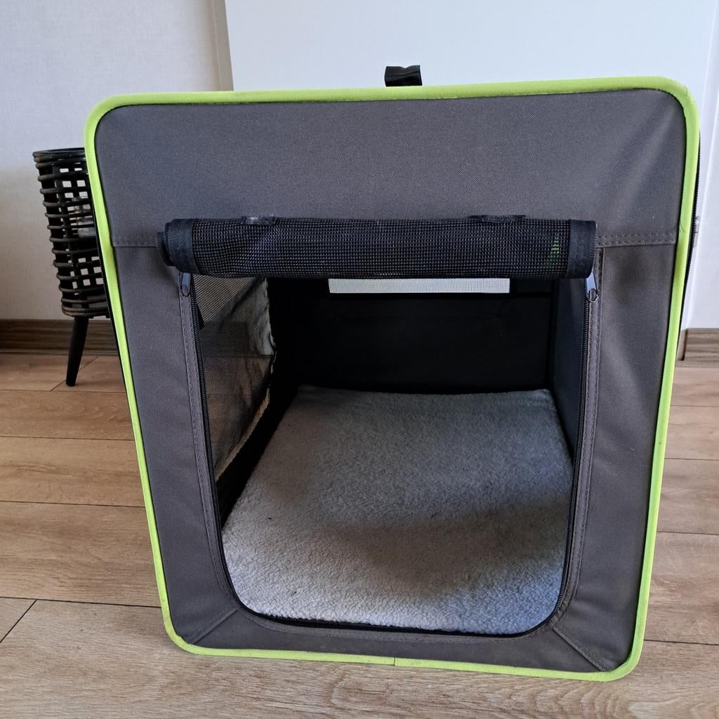 Zeer goede en nette reisbench, Dieren en Toebehoren, Ophalen, Zo goed als nieuw
