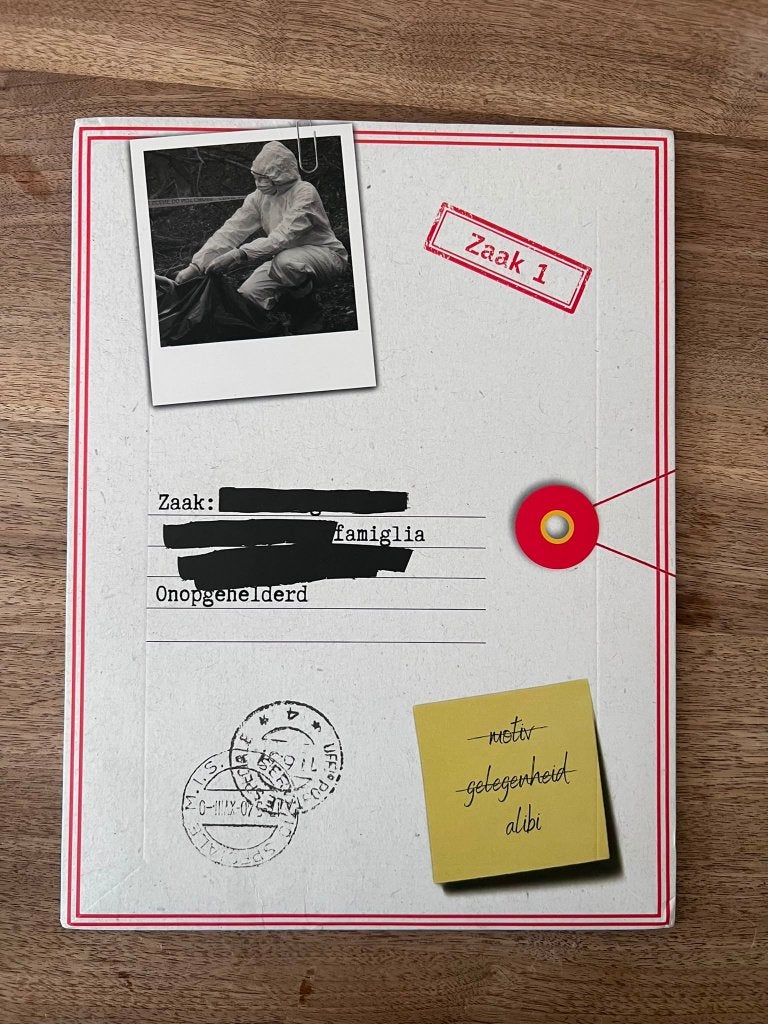 True Crime Game: Zaak 1 - Maffiamoord in Italië, Hobby en Vrije tijd, Een of twee spelers, Ophalen of Verzenden, Zo goed als nieuw