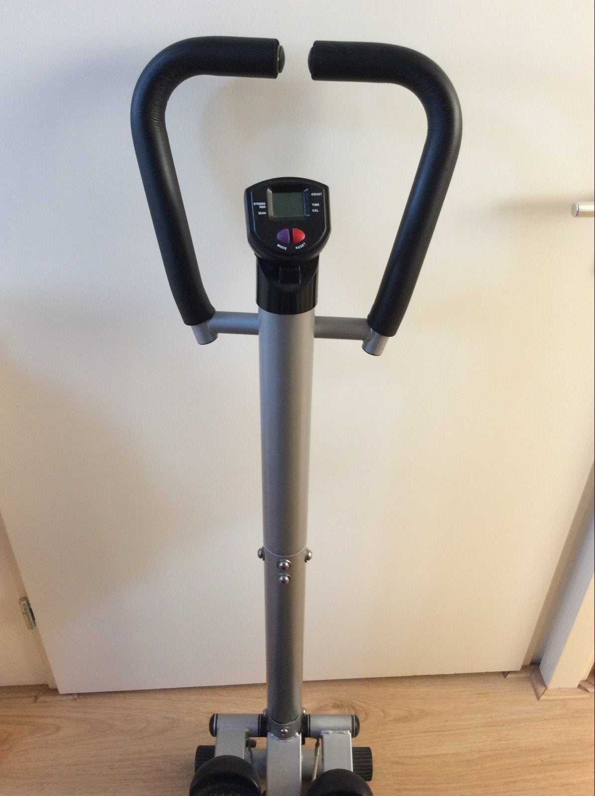 K-Sport Stepapparaat/Crosstrainer - Ideaal voor Thuisworkout, Stepapparaat, Ophalen of Verzenden, Zo goed als nieuw, Metaal