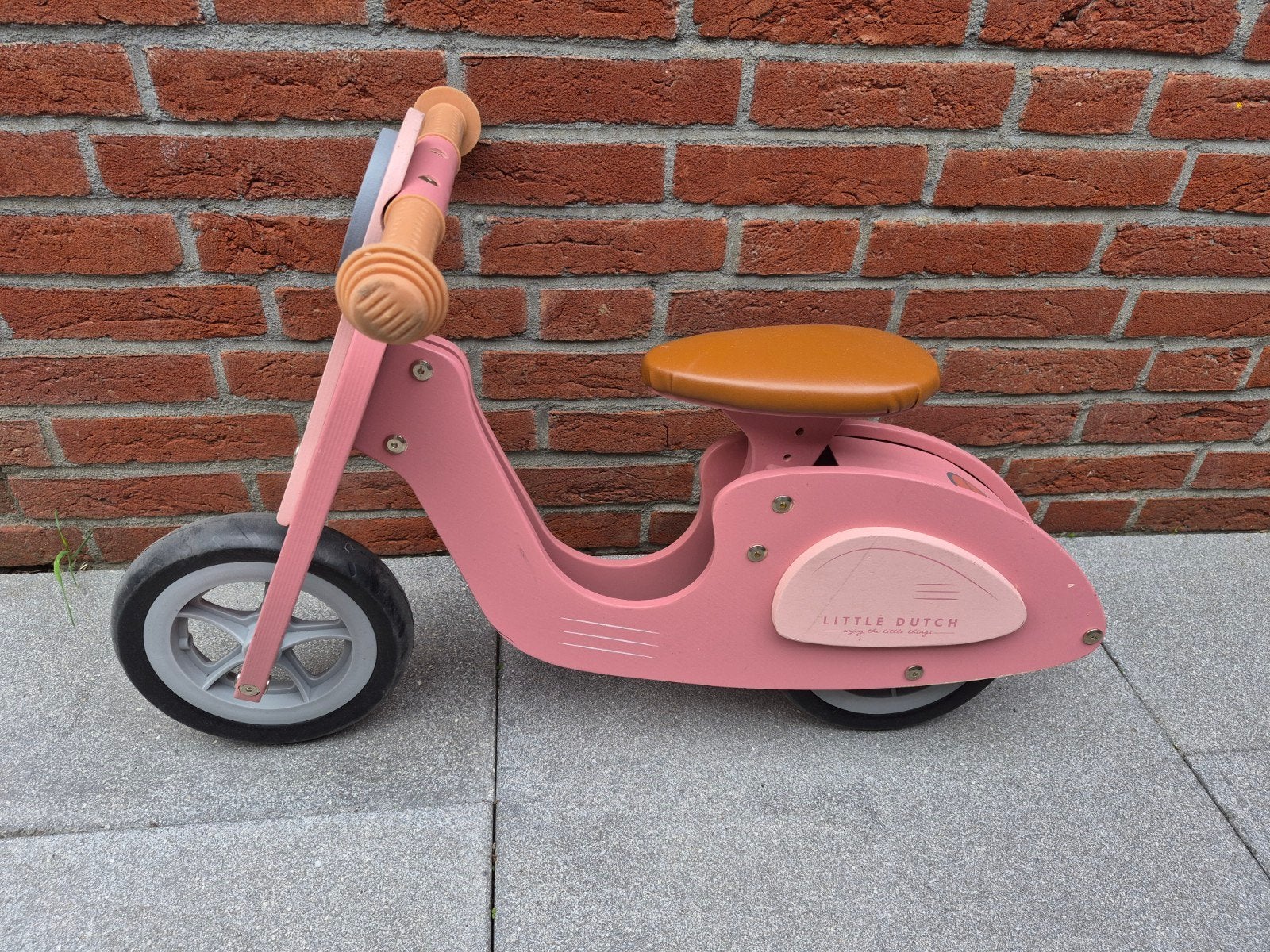 Little Dutch loopscooter, Kinderen en Baby's, Speelgoed | Buiten | Voertuigen en Loopfietsen, Ophalen, Zo goed als nieuw, Loopfiets