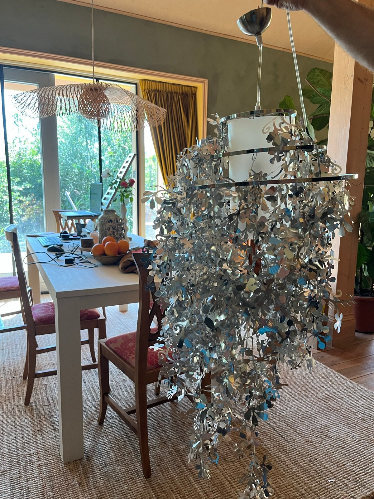 Moderne hanglamp met bloemenmotief, Huis en Inrichting, Lampen | Hanglampen, Ophalen, Gebruikt, Modern, botanisch, E27 (groot)