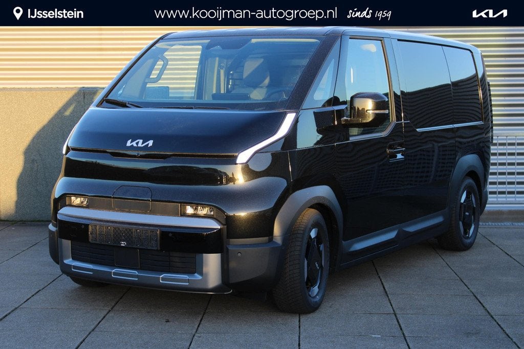 Kia PV5 L2H1 Essential 51.5 kWh Nu leverbaar bij Kooijman IJ, Stof, Kia, Zwart, Zwart