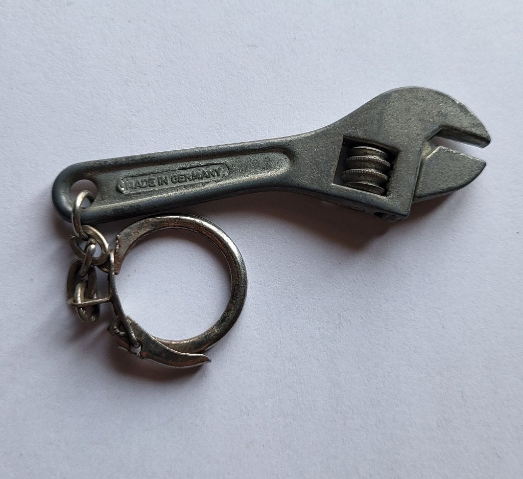 Waterpomptang sleutelhanger Gereedschap Loodgieter, Verzamelen, Niet vindbaar, Niet vindbaar, Nieuw, Niet vindbaar