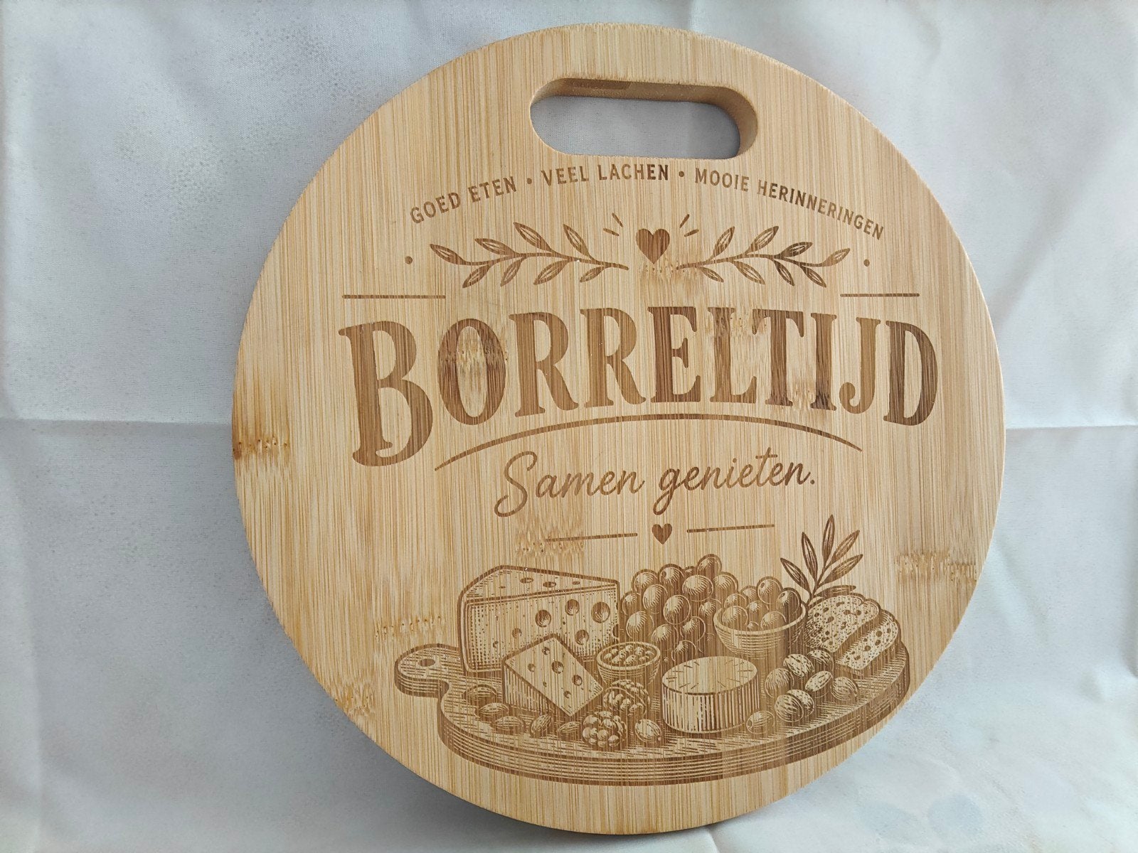Luxe gegraveerde bamboe dienbladen & borrelplanken, Overige typen, Hout, Ophalen of Verzenden, GravoraDesign