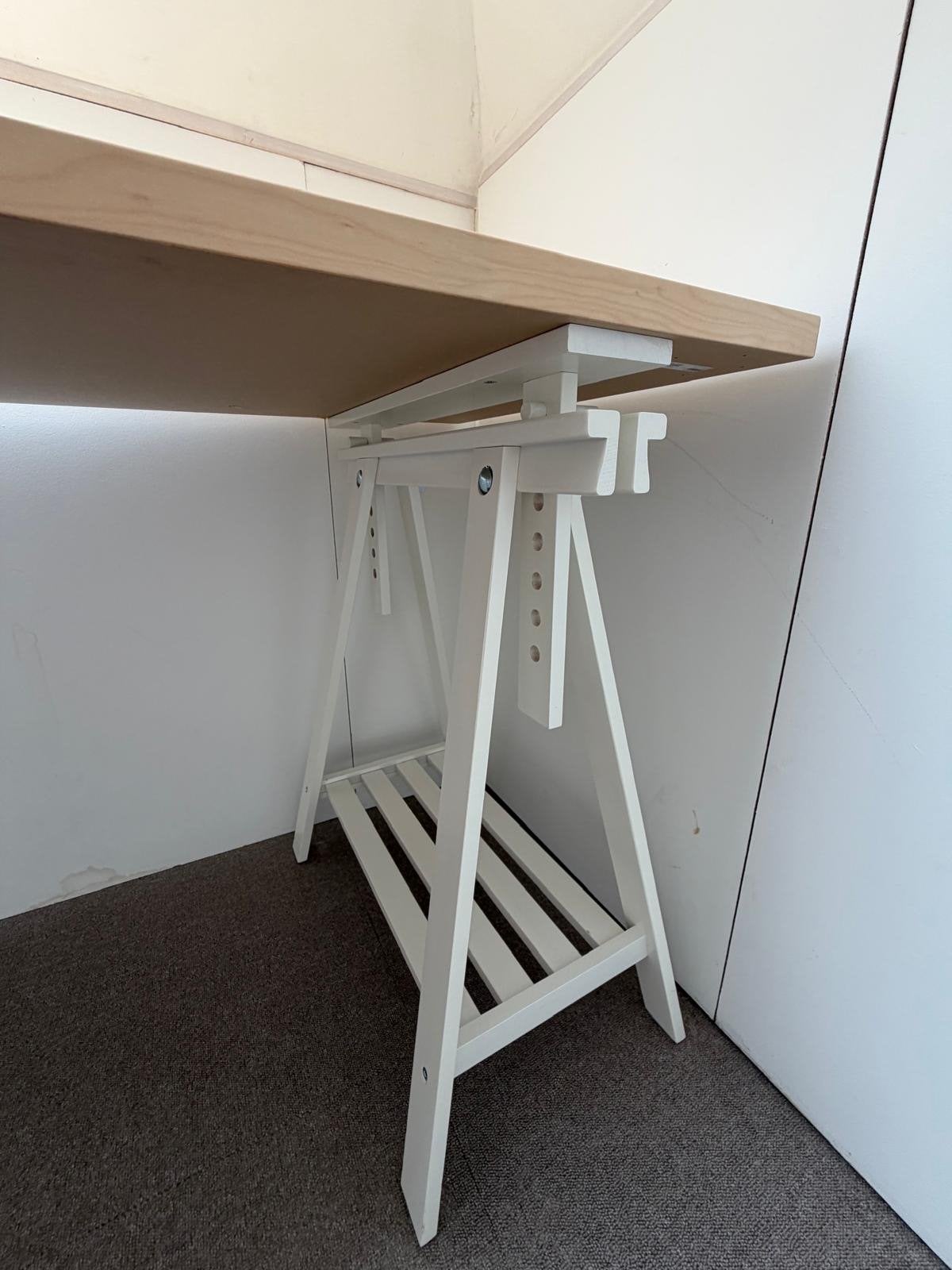 IKEA Linnmon / Adils bureau met schragen, licht hout, Ophalen, Scandinavisch, Hout, In hoogte verstelbaar