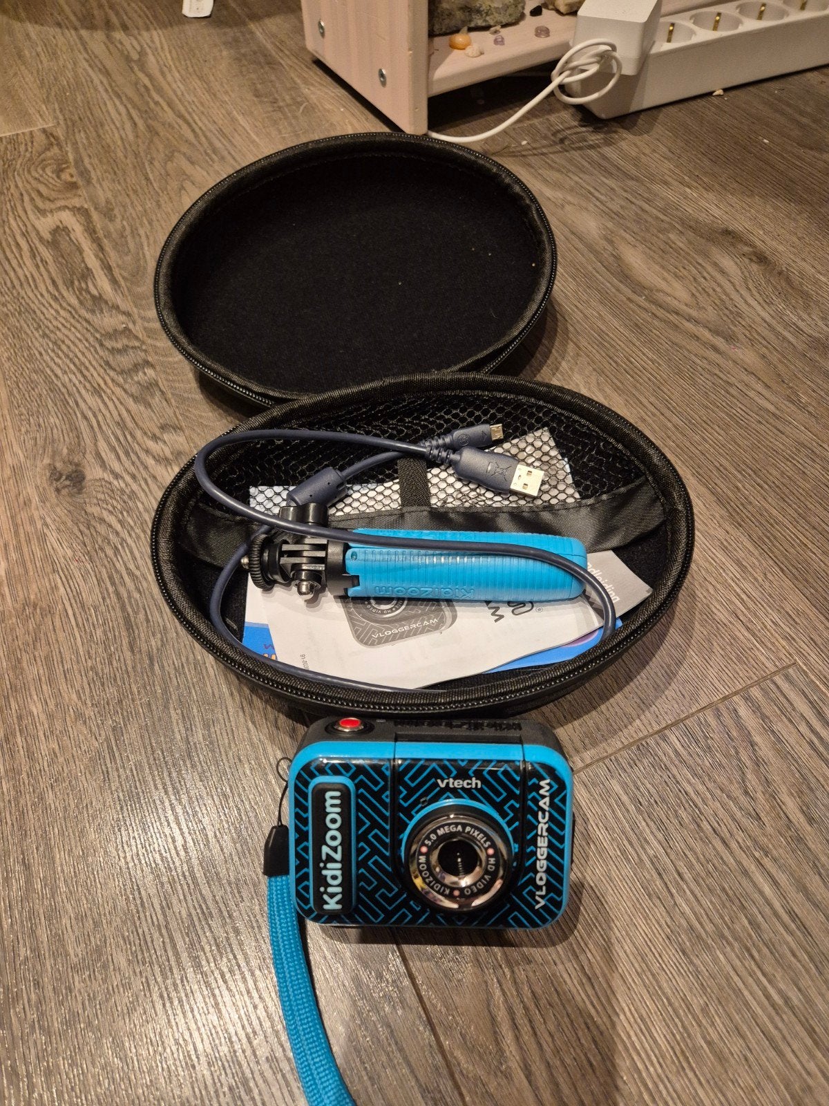 VTech KidiZoom Vloggercam - Blauw, Zo goed als nieuw, Ophalen of Verzenden, Zo goed als nieuw, Camera