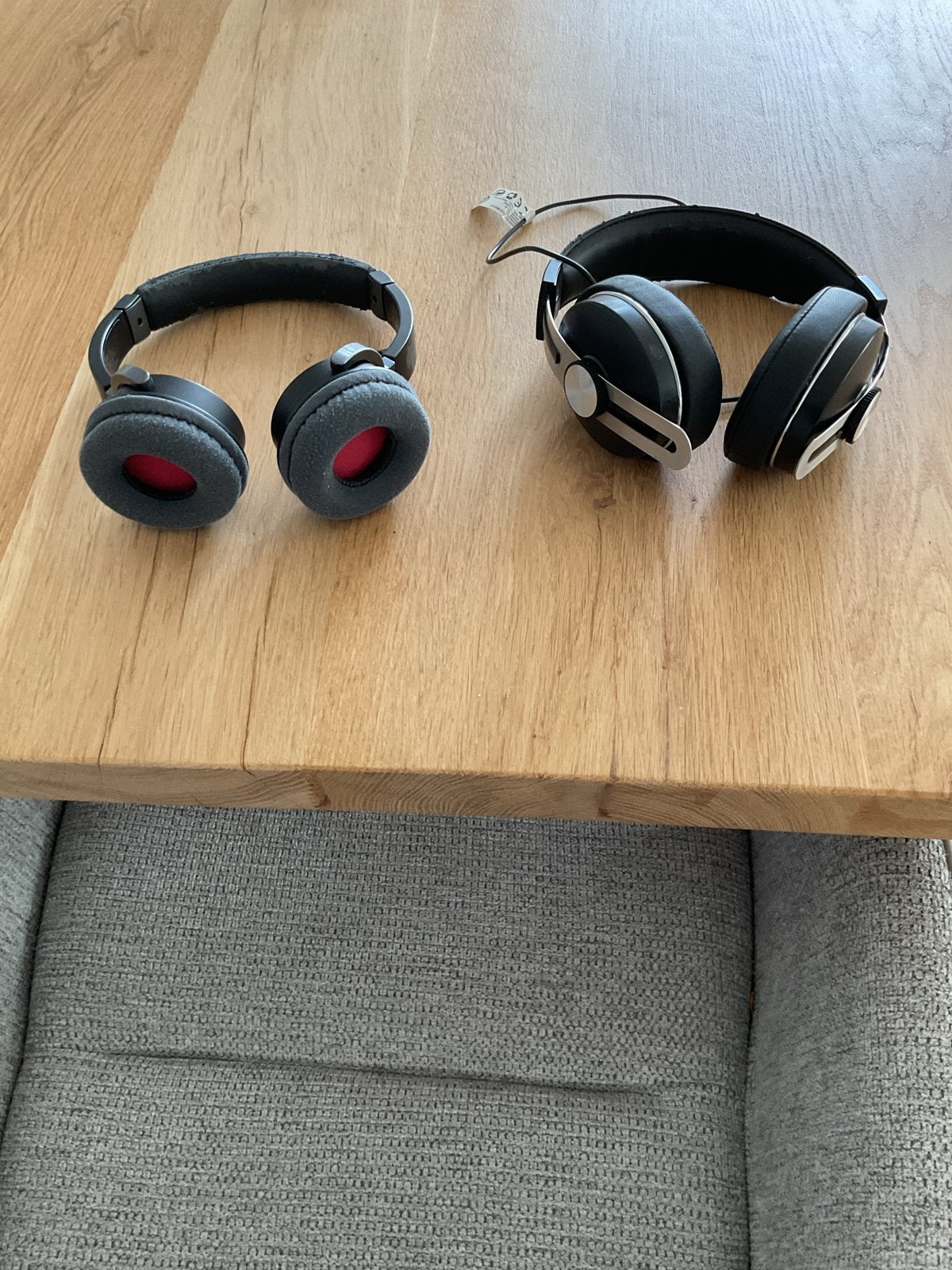 2x Bluetooth koptelefoons in prima staat (ook apart), Audio, Tv en Foto, Overige merken, Gebruikt, Bluetooth, Ophalen of Verzenden