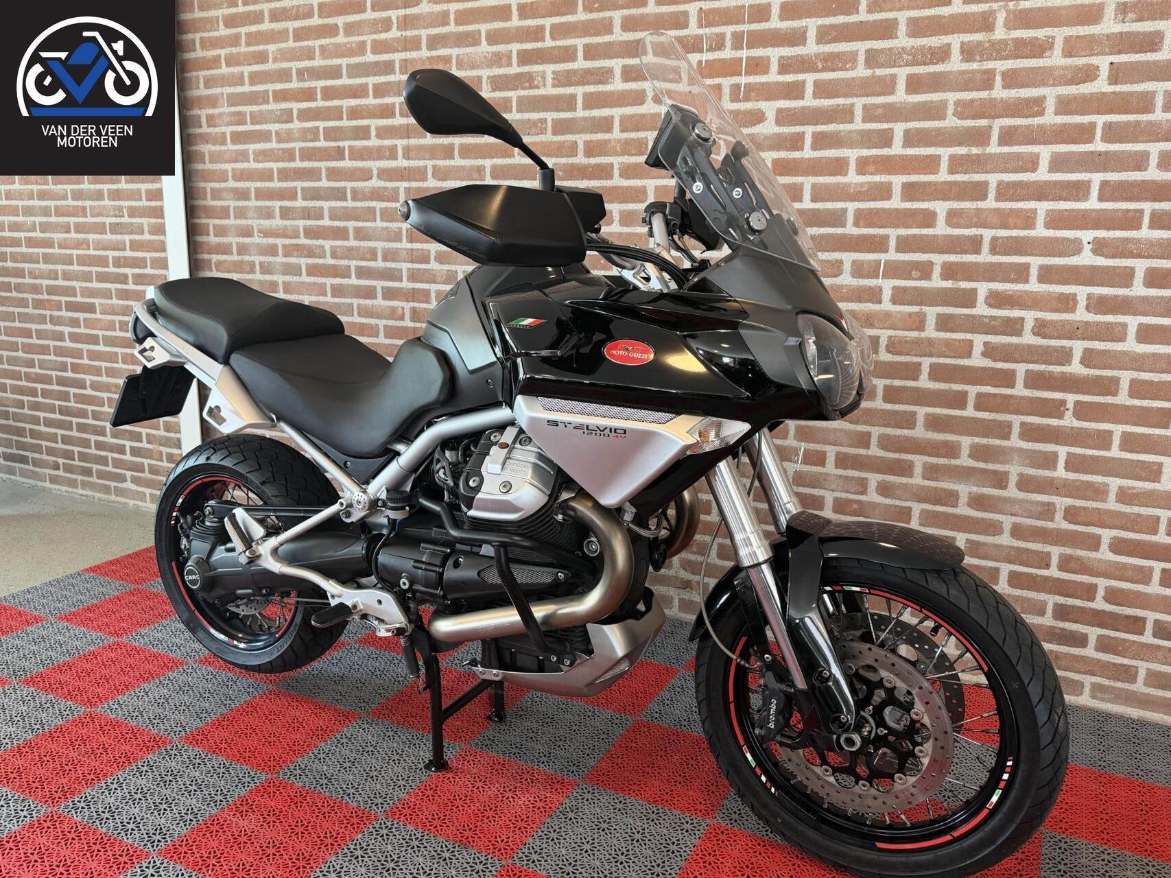 Moto Guzzi Stelvio ABS Carplay, GPR Demper, Recent onderhoud, Motoren, Motoren | Moto Guzzi, Bedrijf, 1151 cc, Meer dan 35 kW