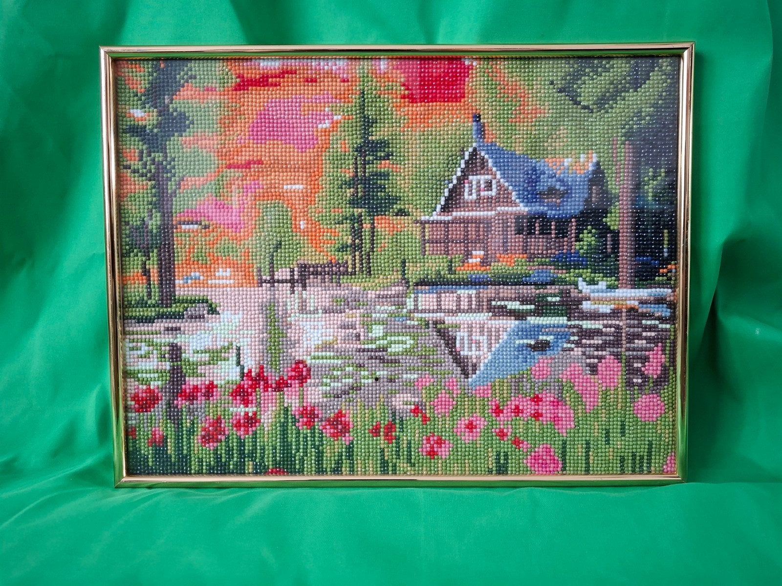 Ingelijste Diamond Painting - Huisje aan het water, Diamond painting, Meerkleurig, Ophalen of Verzenden, Zo goed als nieuw