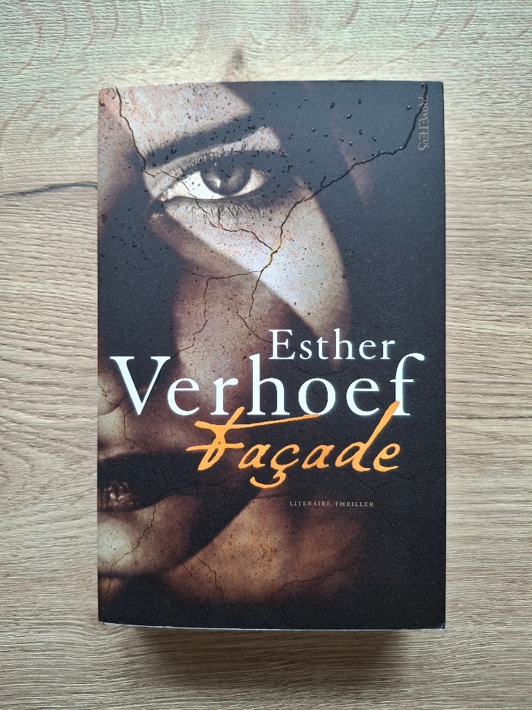 Boek Facade (Esther Verhoef), Ophalen, Zo goed als nieuw, Esther Verhoef