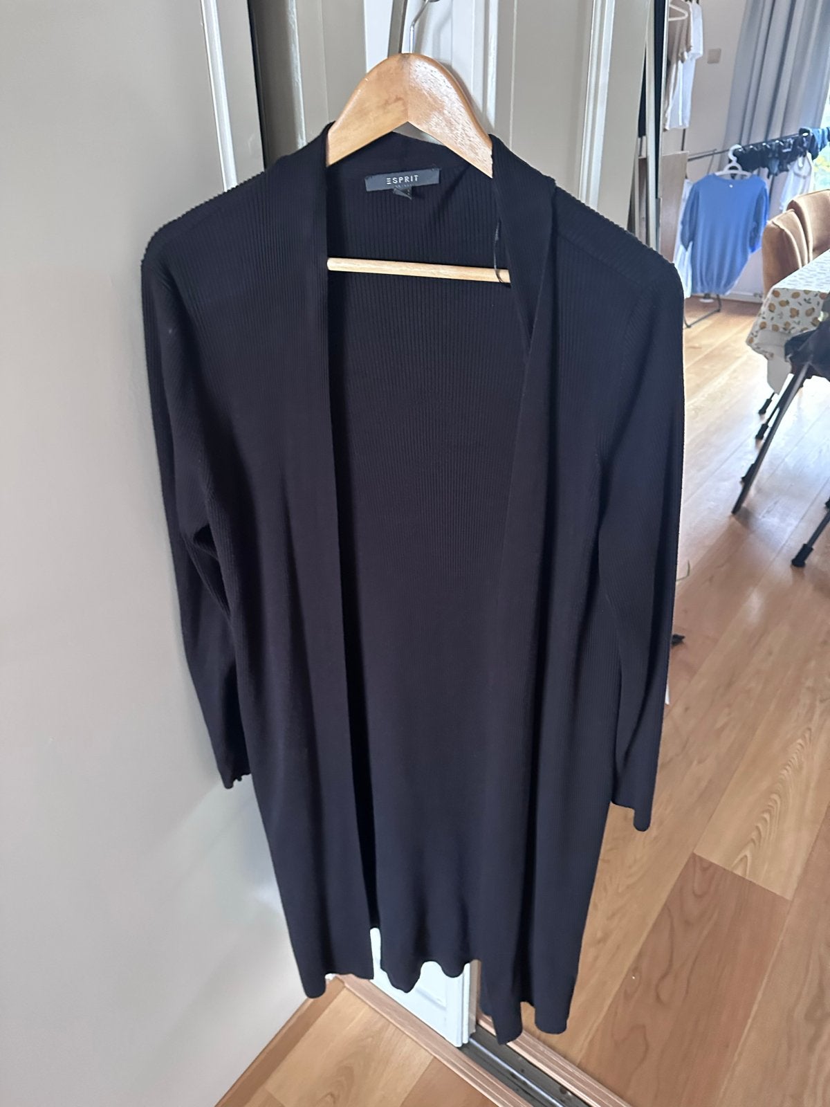 Esprit lang zwart vest, maat L, Ophalen of Verzenden, Zo goed als nieuw, Maat 42/44 (L), Zwart