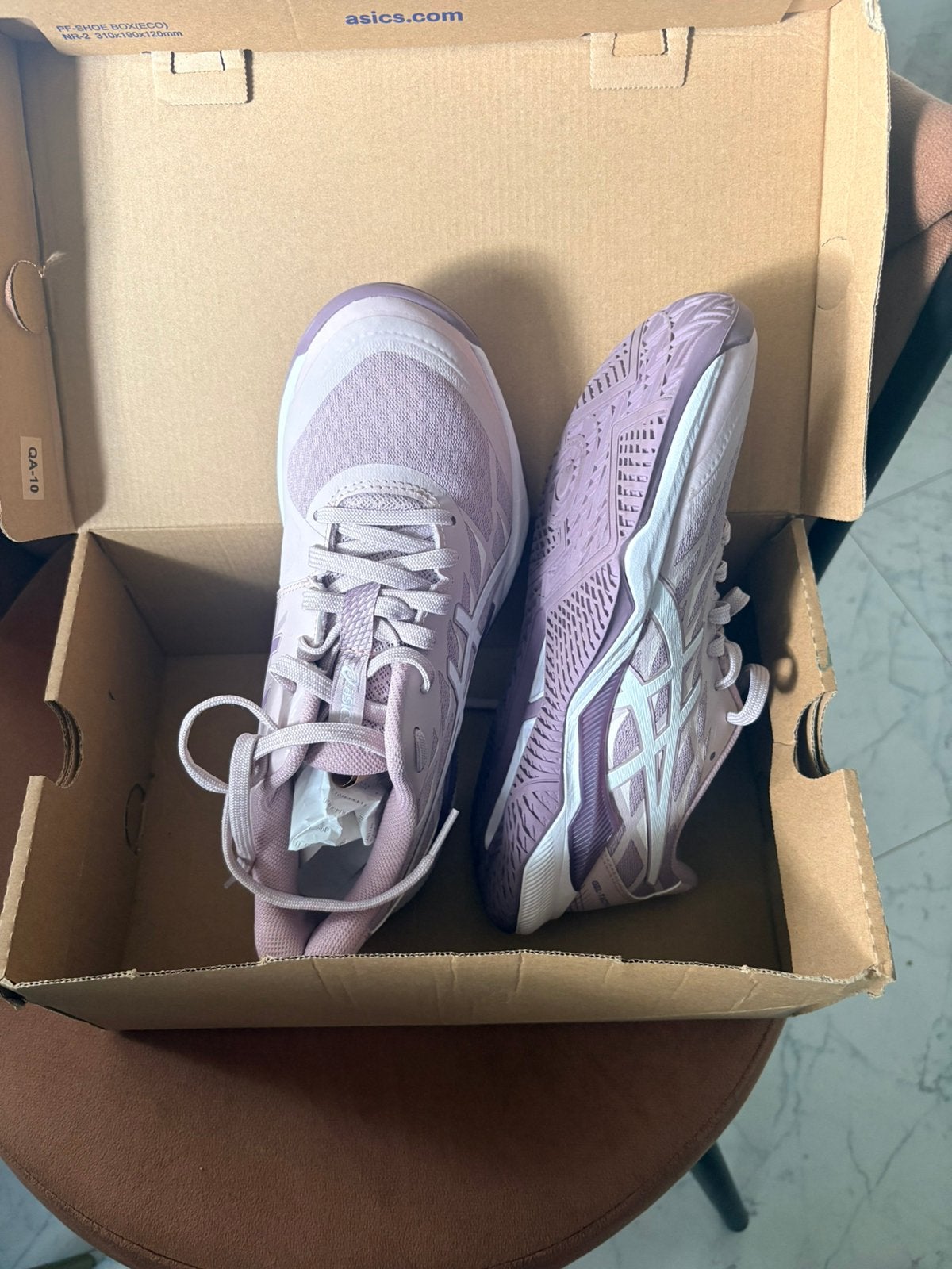 Nieuw ASICS GEL-TACTIC 12 INDOORSCHOENEN 39,5, Ophalen of Verzenden, Nieuw, Schoenen