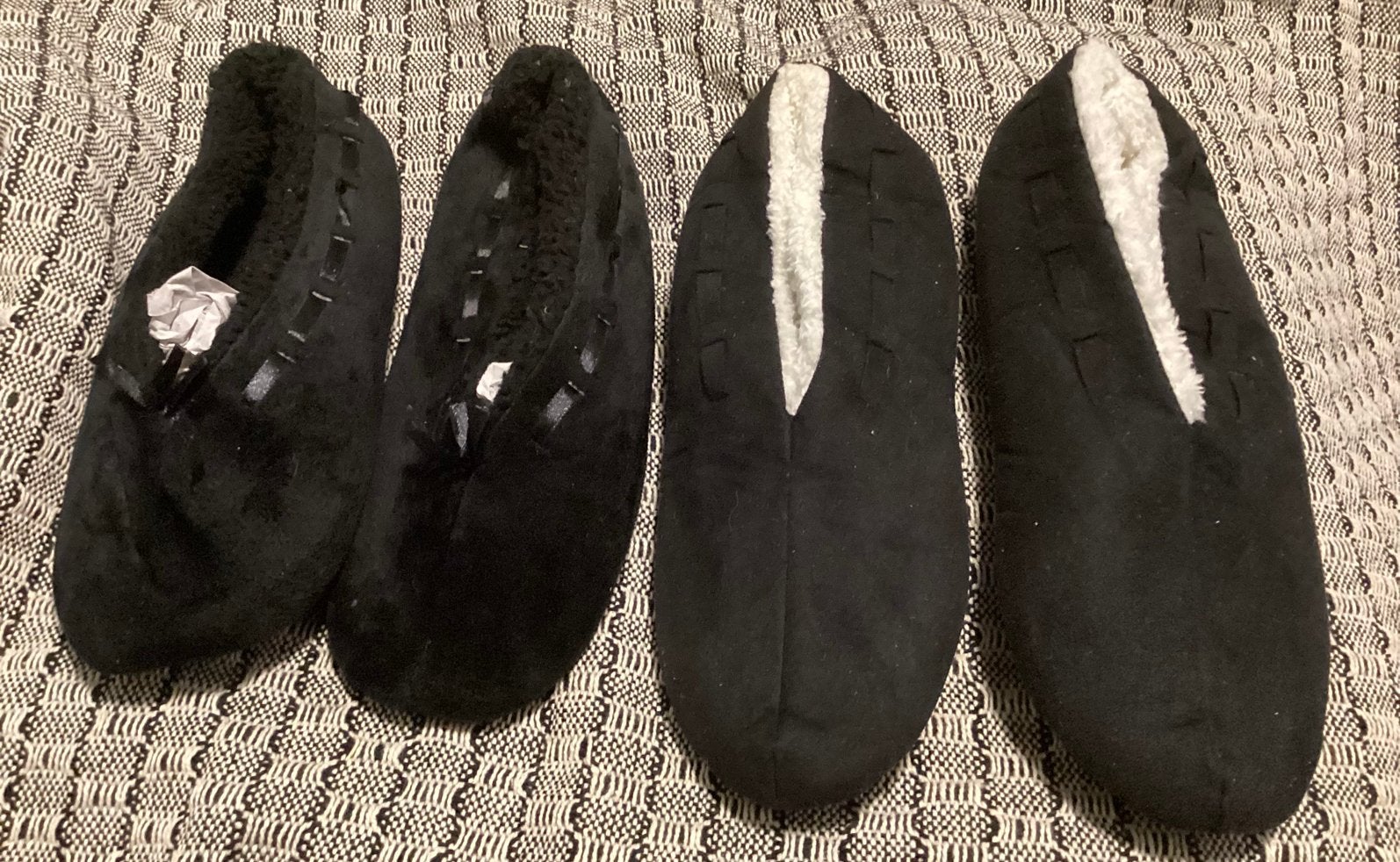 NIEUWE SPAANSE SLOFFEN 2 paar in 1 koop ,40,41,42 …, Kleding | Dames, Schoenen, Ophalen of Verzenden, Nieuw, Zwart, Pantoffels of Sloffen