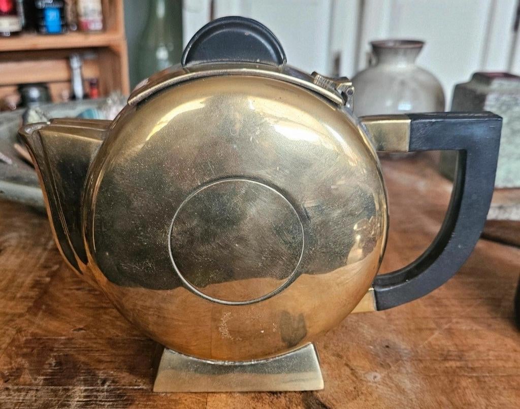 Vintage Art Deco Theepot - Messing met Bakelieten Handvat, Ophalen of Verzenden, Koper