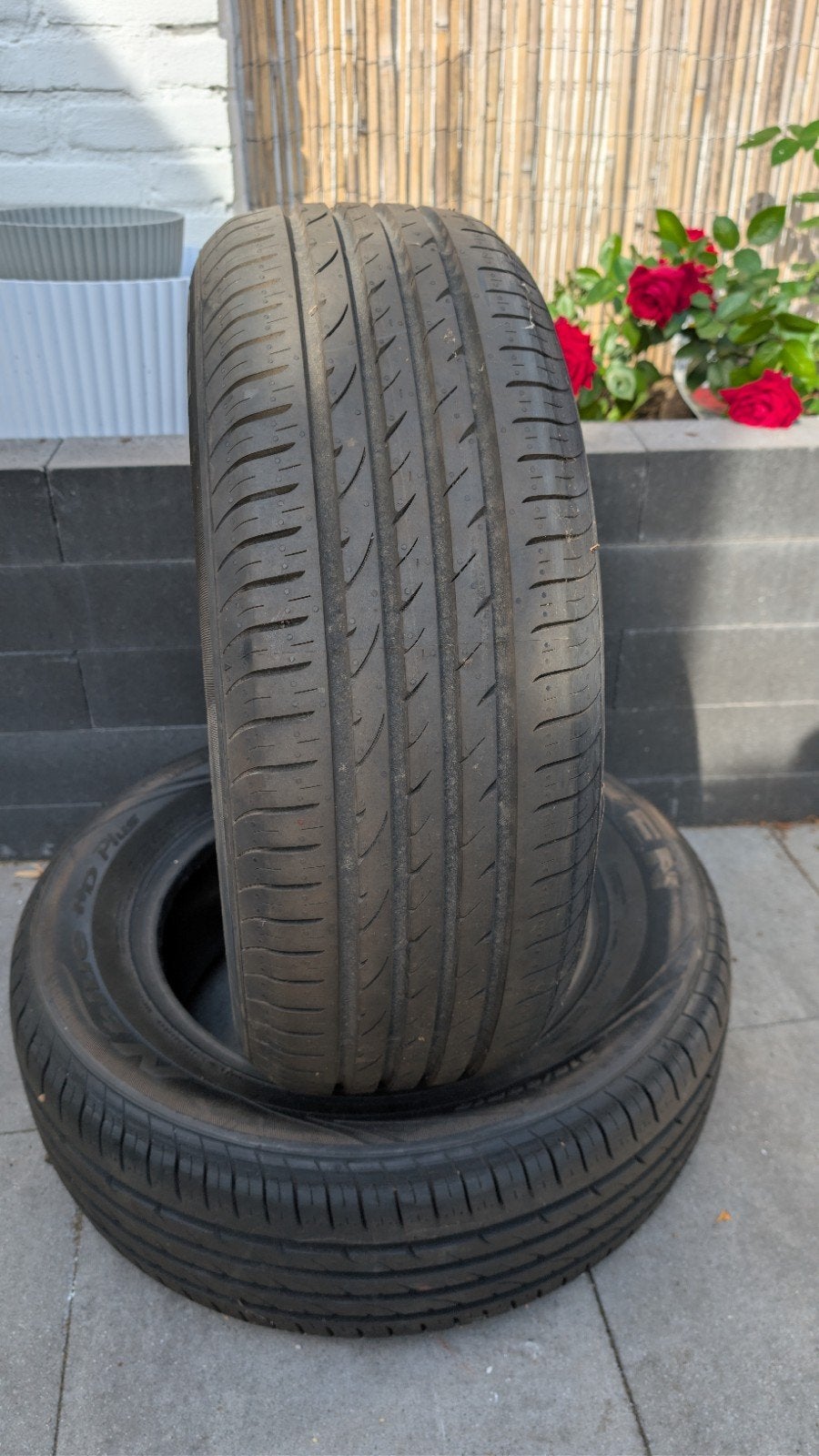 2x 215/60R15 Nexen NBlue HD Plus, Ophalen, Zo goed als nieuw