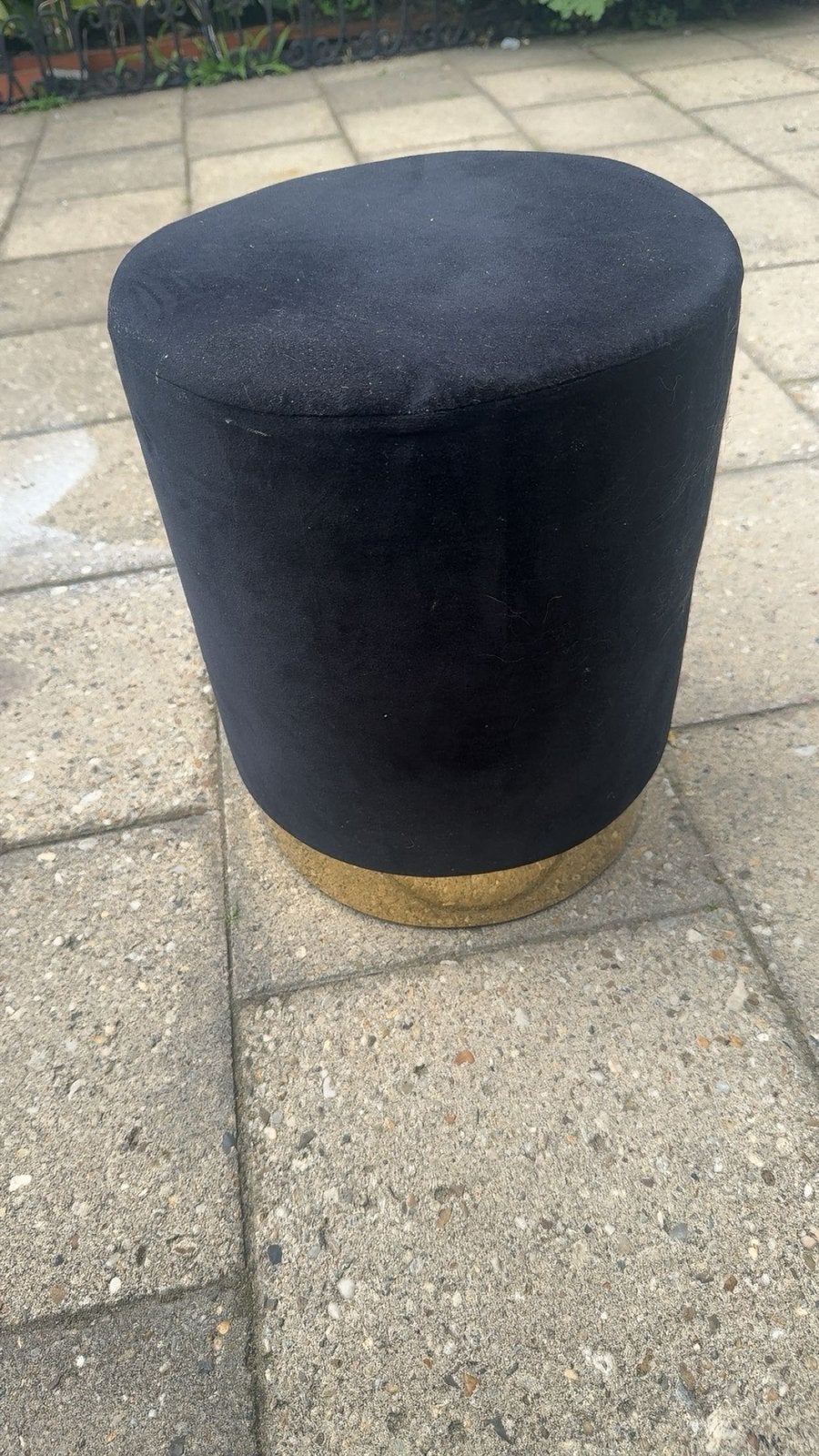 Velvet Zwarte goude poef 2x, Ophalen, Zo goed als nieuw, Rond, Minder dan 50 cm