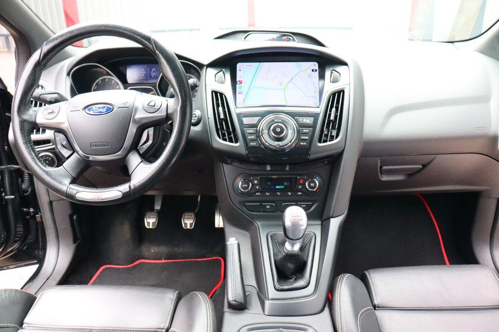 Ford FOCUS Wagon 2.0 EcoBoost ST-3 O.a: Leder, Stoelverw, Ca, Euro 5, Gebruikt, 4 cilinders, Zwart