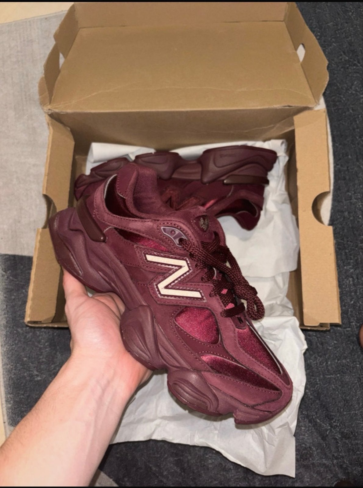 New Balance Mooi Rood Maat 39,5 (ook 38 beschikbaar), Ophalen of Verzenden, Zo goed als nieuw, Rood, Sneakers of Gympen