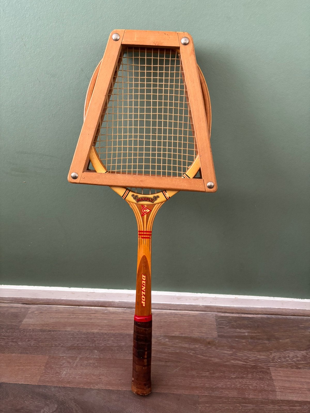 Vintage Dunlop Maxply tennisracket, Sport en Fitness, Tennis, Gebruikt, Ophalen of Verzenden, Racket, L3