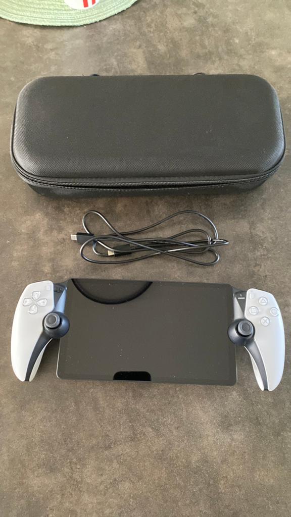 PlayStation portel (niet veel gebruikt), Ophalen, Grijs, Zo goed als nieuw